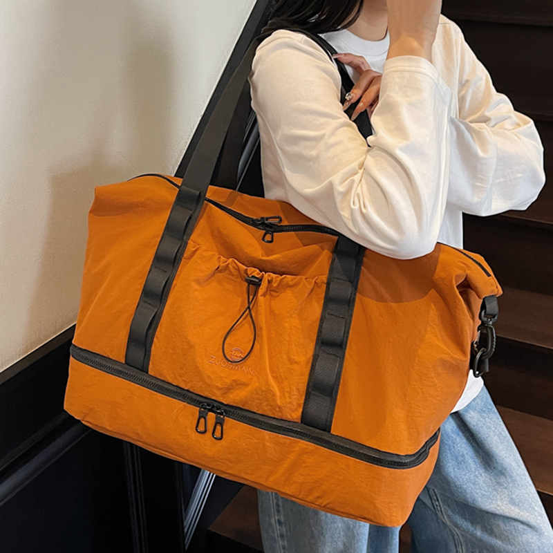 Большая дорожная сумка-дафл с  – обзор и цена Weekender Bag Duffle