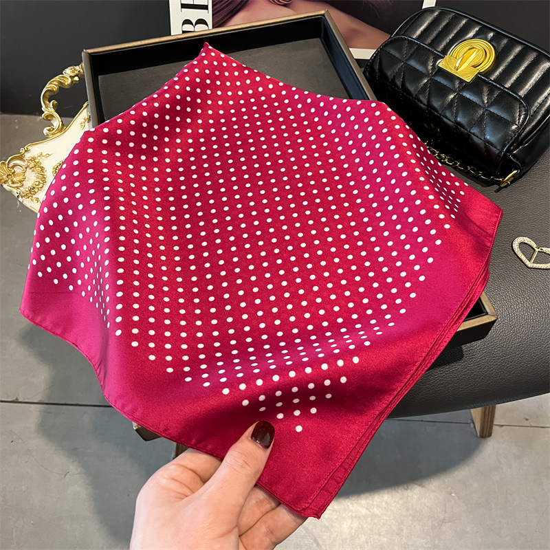 Роскошные новые шарфы с принто – обзор и цена Luxury Bags In China