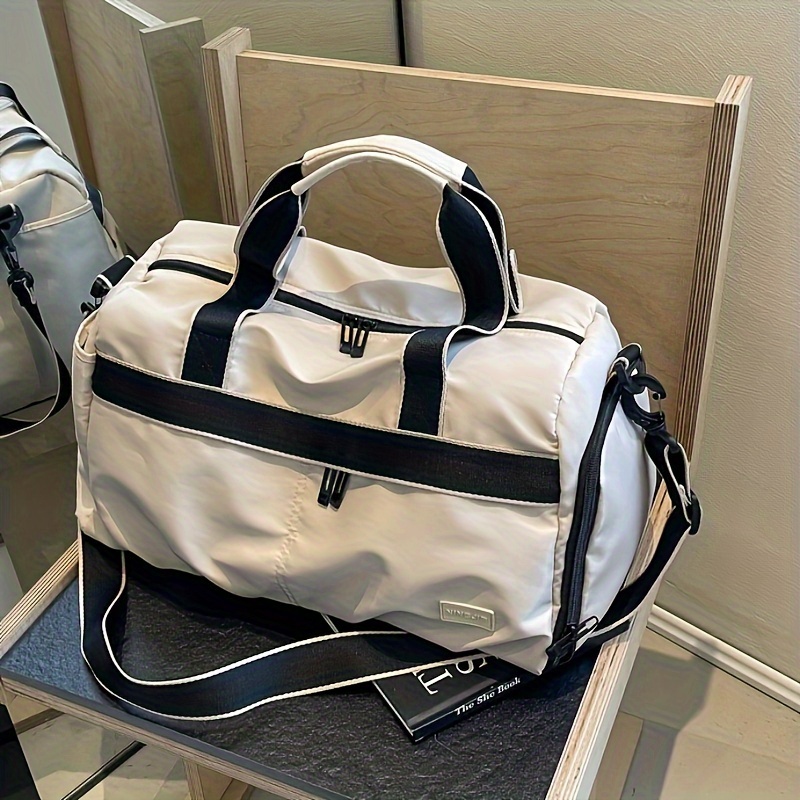 Дорожная сумка-дафл на колесик – обзор и цена Weekender Bag Duffle