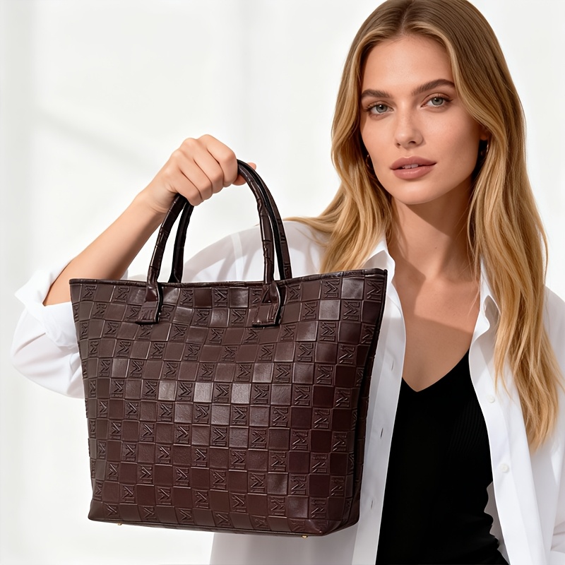 Легкая роскошная женская сумка – обзор и цена Luxury Bags Reseller