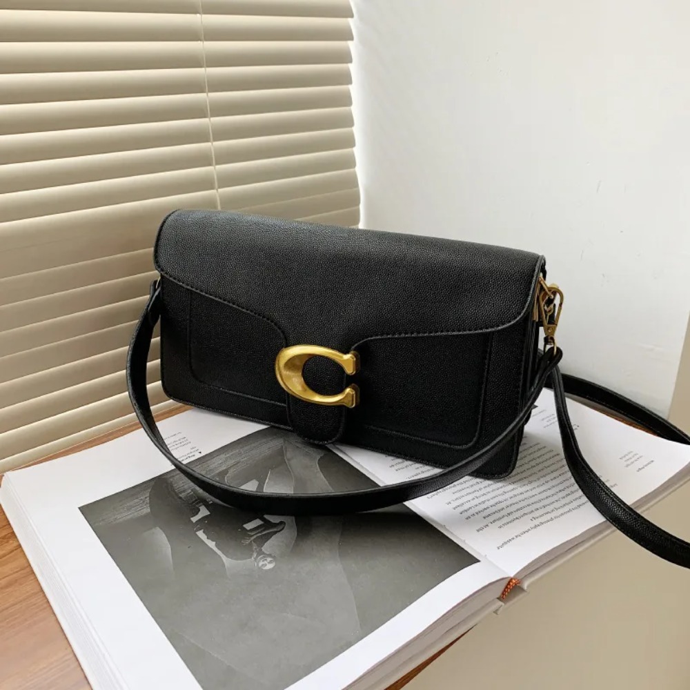 Маленькая квадратная сумка чер – обзор и цена Luxury Bags Coach