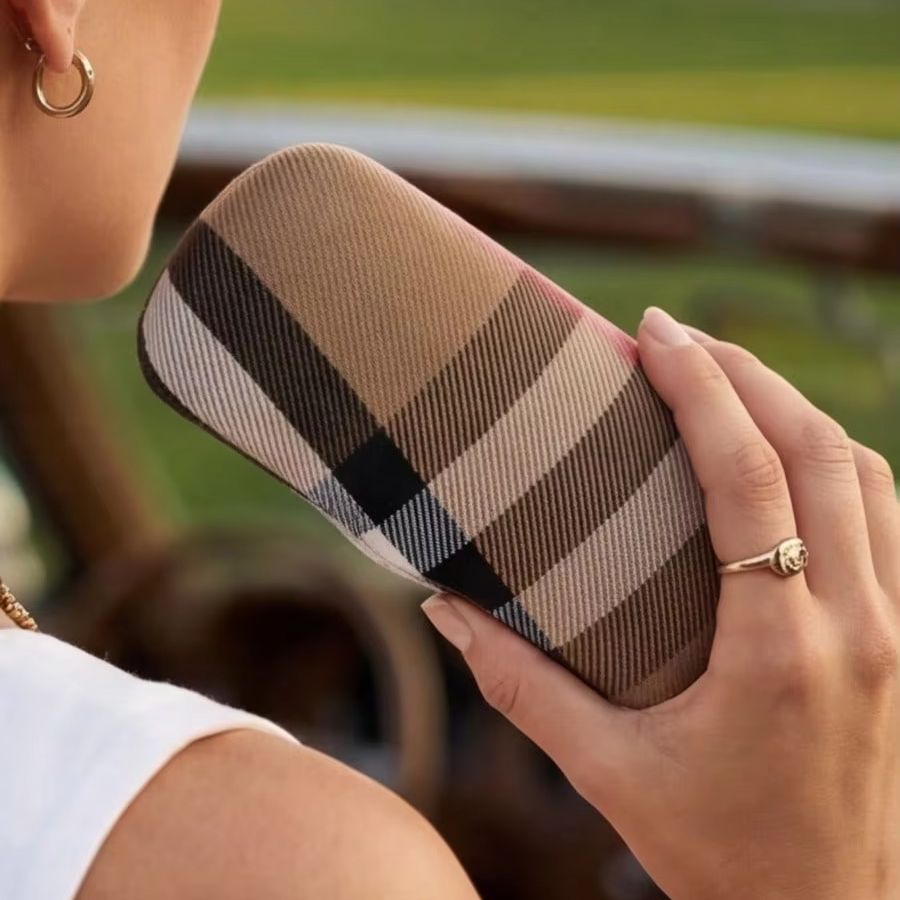 Футляр для очков Burberry Limi – обзор и цена Luxury Bags Coach