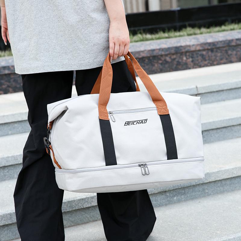 Спортивная сумка для путешеств – обзор и цена Weekender Bag Duffle